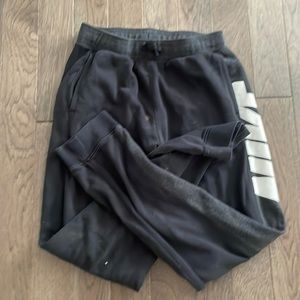 Boys Nike Sweatpants Size: XL
